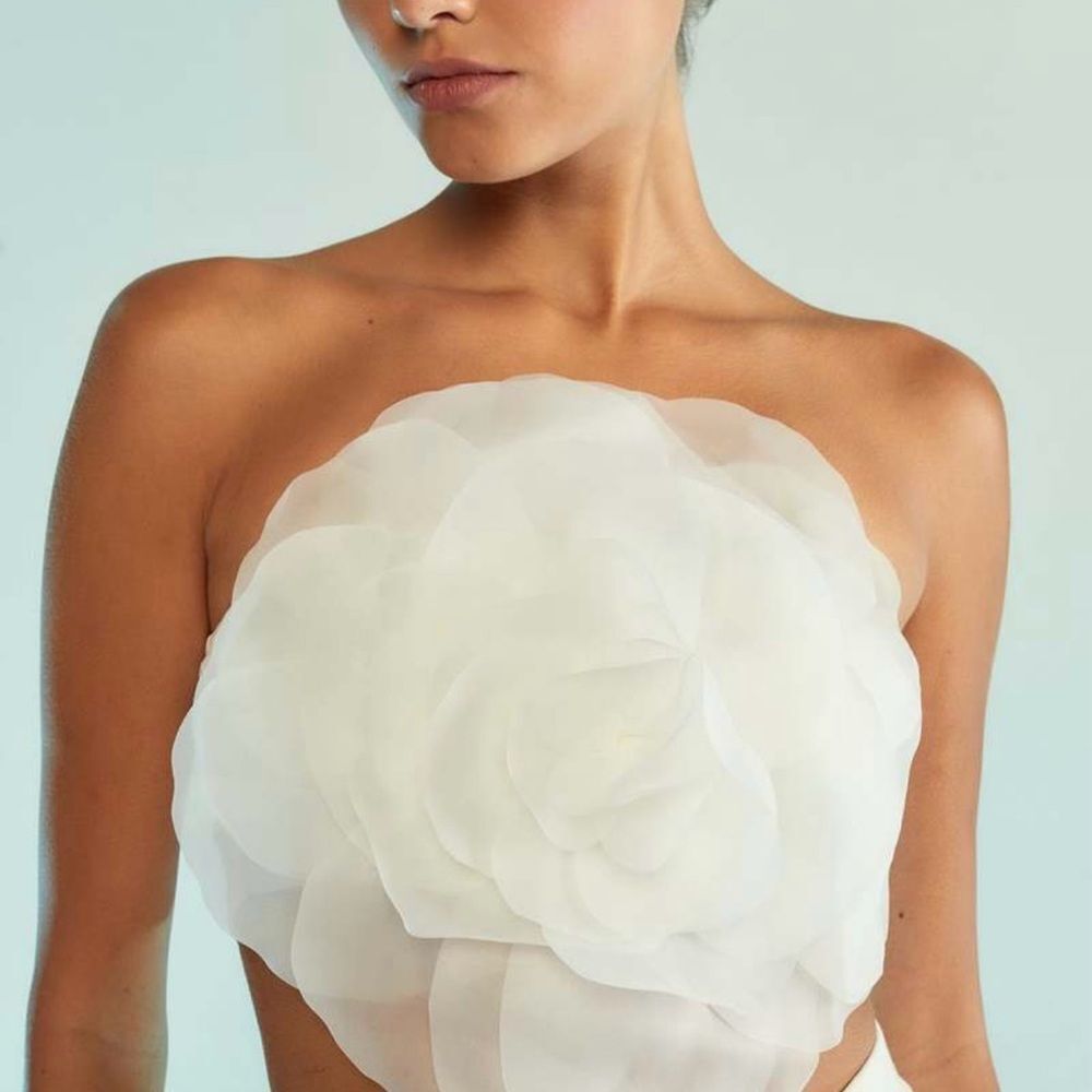Cynthia Rowley Lavender Organza 🌸 Flower Accesory. Neck tie, Bandeau Flower Bow